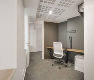 Bureau privé 16 m² 5 postes Coworking Rue Delambre Paris 75014 - photo 2